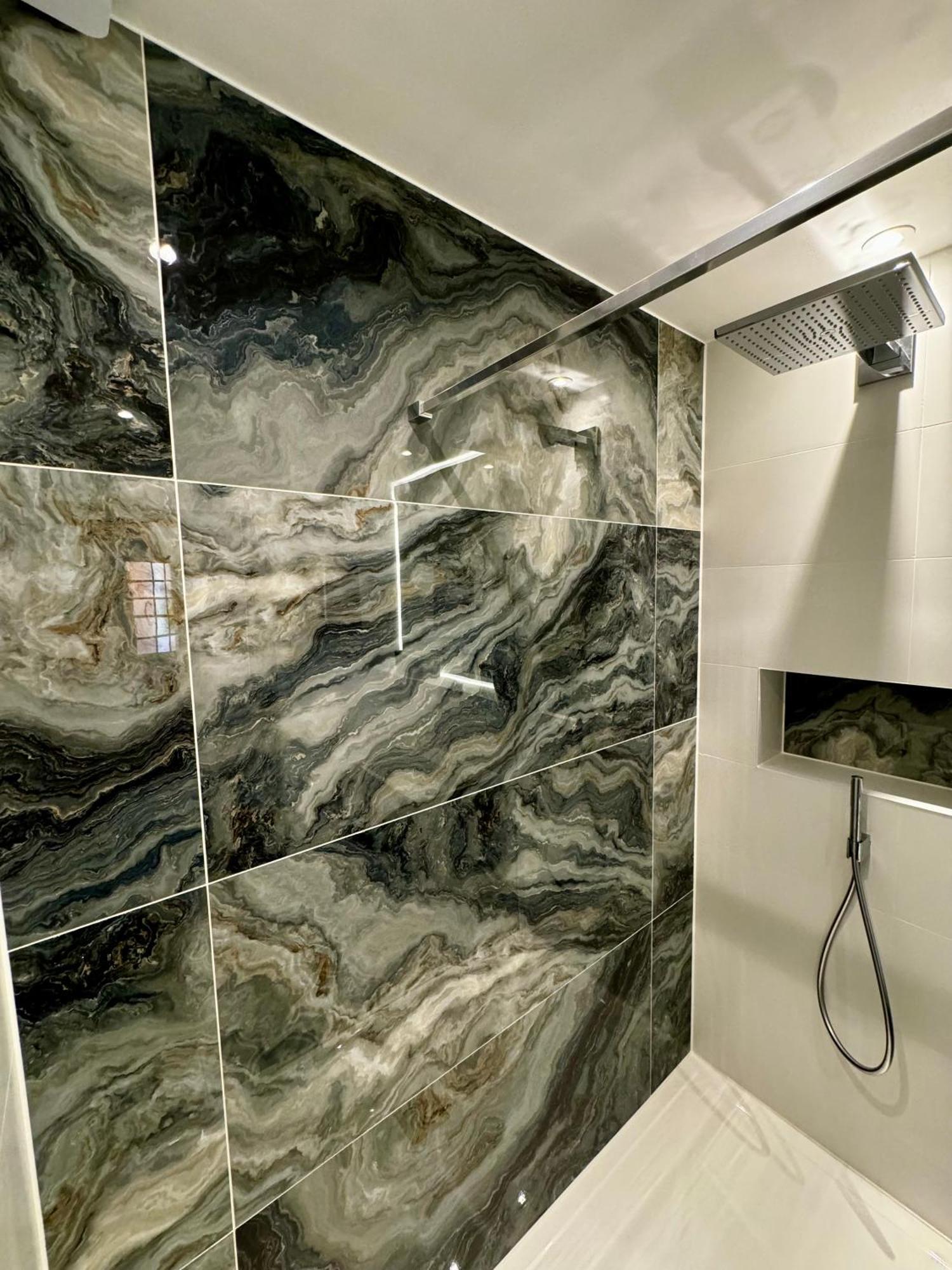 סטרטפורד-אפון-אבון Macbeths Corner High End Luxury Apartment In Centre With Parking מראה חיצוני תמונה